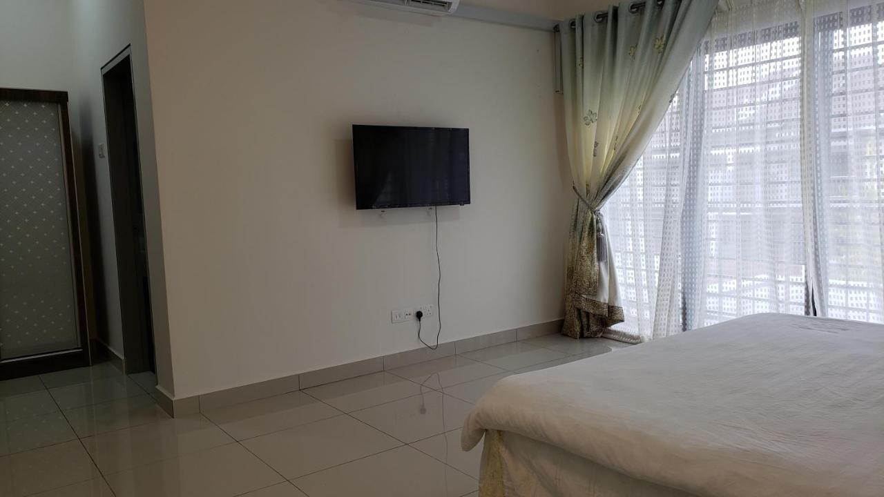 Sr Home-Stay @ Klia Kuala Lumpur Esterno foto