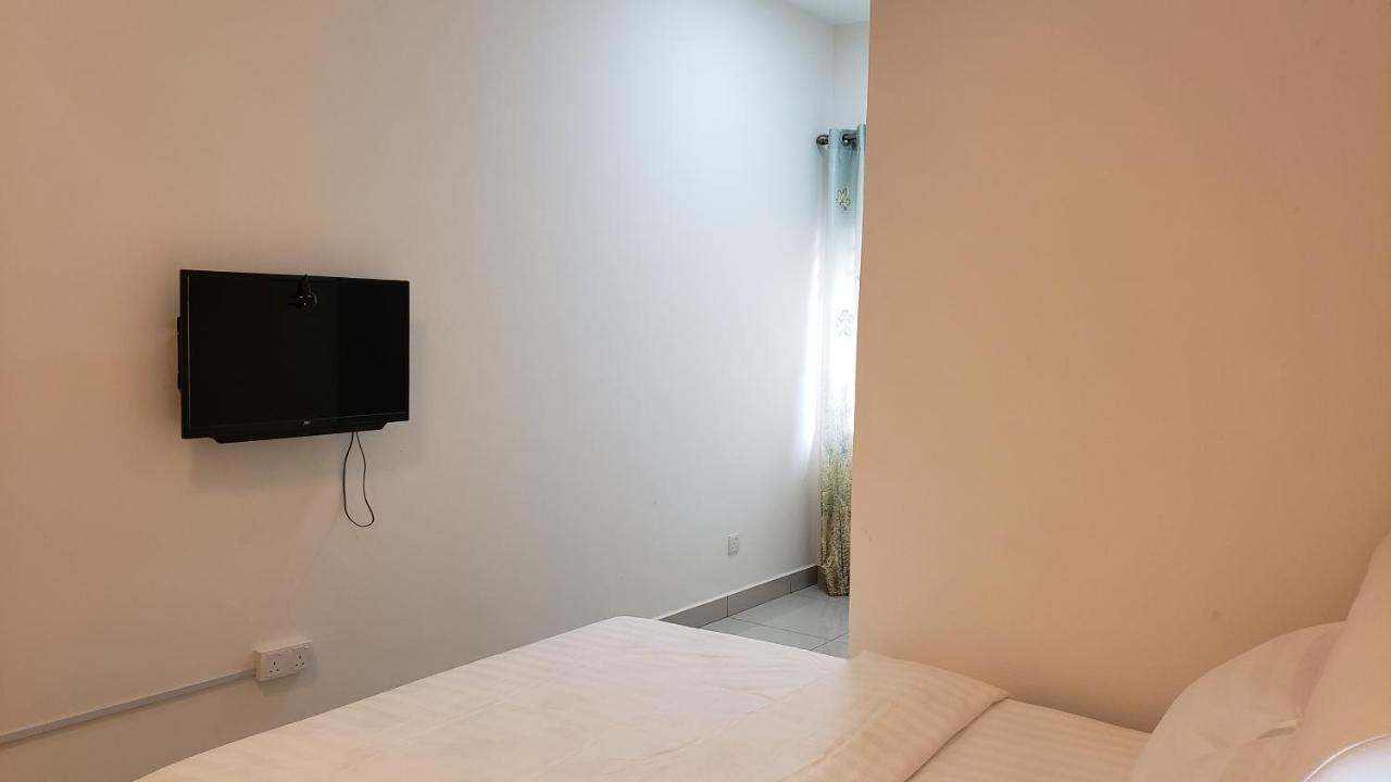 Sr Home-Stay @ Klia Kuala Lumpur Esterno foto